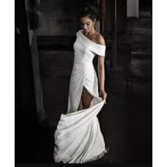 Mac Duggal Foldover Off-Shoulder Asymmetric Ruched White Jersey Maxi Gown sz 14 - Picture 7 of 16